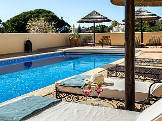 阿尔加维豪华租赁住宅,带游泳池和异国风情花园