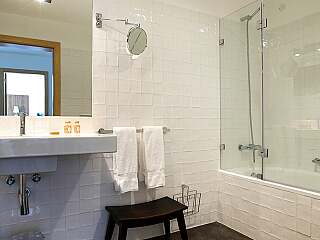 位于守护高尔夫球场的舒适住宅