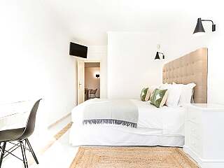 瓦勒杜卢博安静住宅,地中海风情