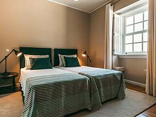 带泳池和壮丽景观的杜罗谷别墅