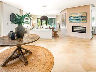 五卧室带泳池的维拉莫拉绿洲