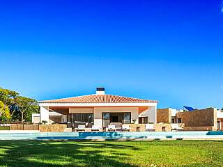 五卧室带泳池的维拉莫拉绿洲