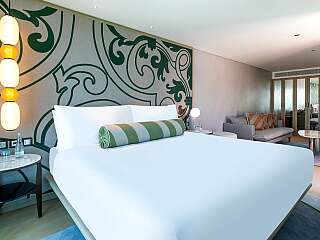 带有酒店的精致1、2、3卧室住宅