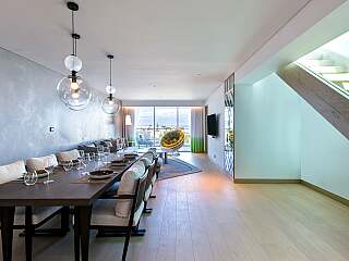 带有酒店的精致1、2、3卧室住宅