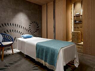 带有酒店的精致1、2、3卧室住宅