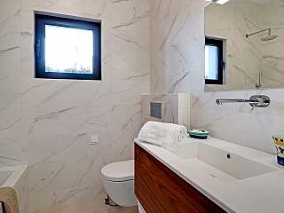 卡斯卡伊斯中心的现代化两卧公寓