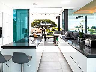 Villa de luxe contemporaine à Vale do Lobo avec piscine