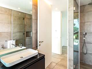 Villa de luxe contemporaine à Vale do Lobo avec piscine