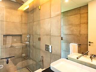 Villa de luxe contemporaine à Vale do Lobo avec piscine