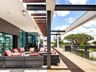 Villa de luxe contemporaine à Vale do Lobo avec piscine