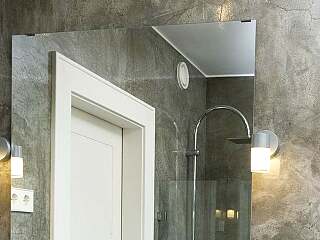 多罗河上方的豪华住宅