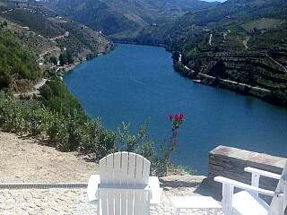 多罗河上方的豪华住宅