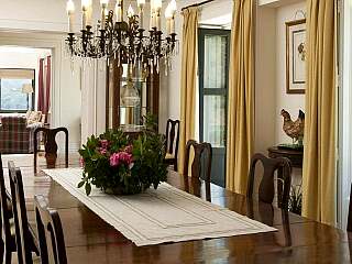 多罗河上方的豪华住宅