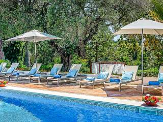 Luxueuse et Charmante Villa avec Piscine dans l'Ouest de l'Algarve