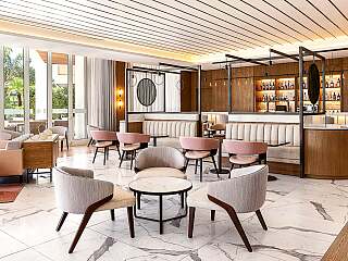 Appartements de 2 chambres à Quinta do Lago avec équipements hôteliers