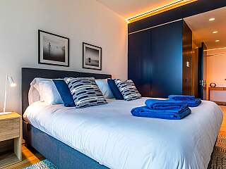 中央卡斯凯什豪华两卧公寓