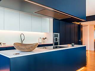 中央卡斯凯什豪华两卧公寓