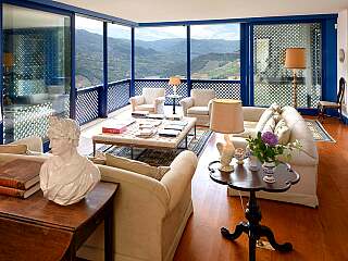 Superbe manoir du 18e siècle avec vignobles